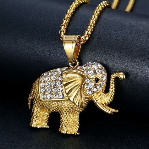 The Gold Elephas Necklace 